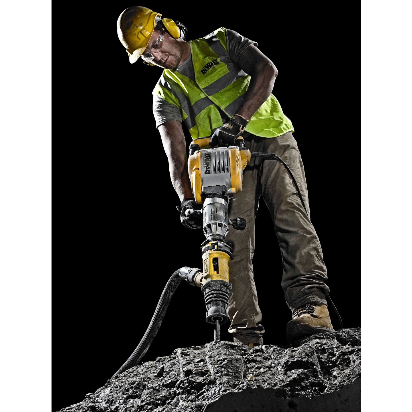 DEWALT D25902K-QS Martillo Demoledor 10kg 1550W - 19J - SDS max® Electrónico, AVC y maletín