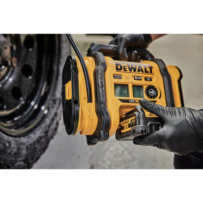 DEWALT DCC018N-XJ 18 Volt Akku-Kompakt-Kompressor, ohne Batterien und Ladegerät