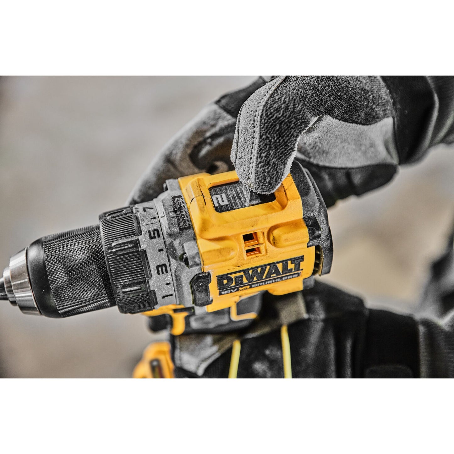 DEWALT DCD800E2T-QW Taladro Atornillador compacto sin escobillas  con 2 baterías POWERSTACK