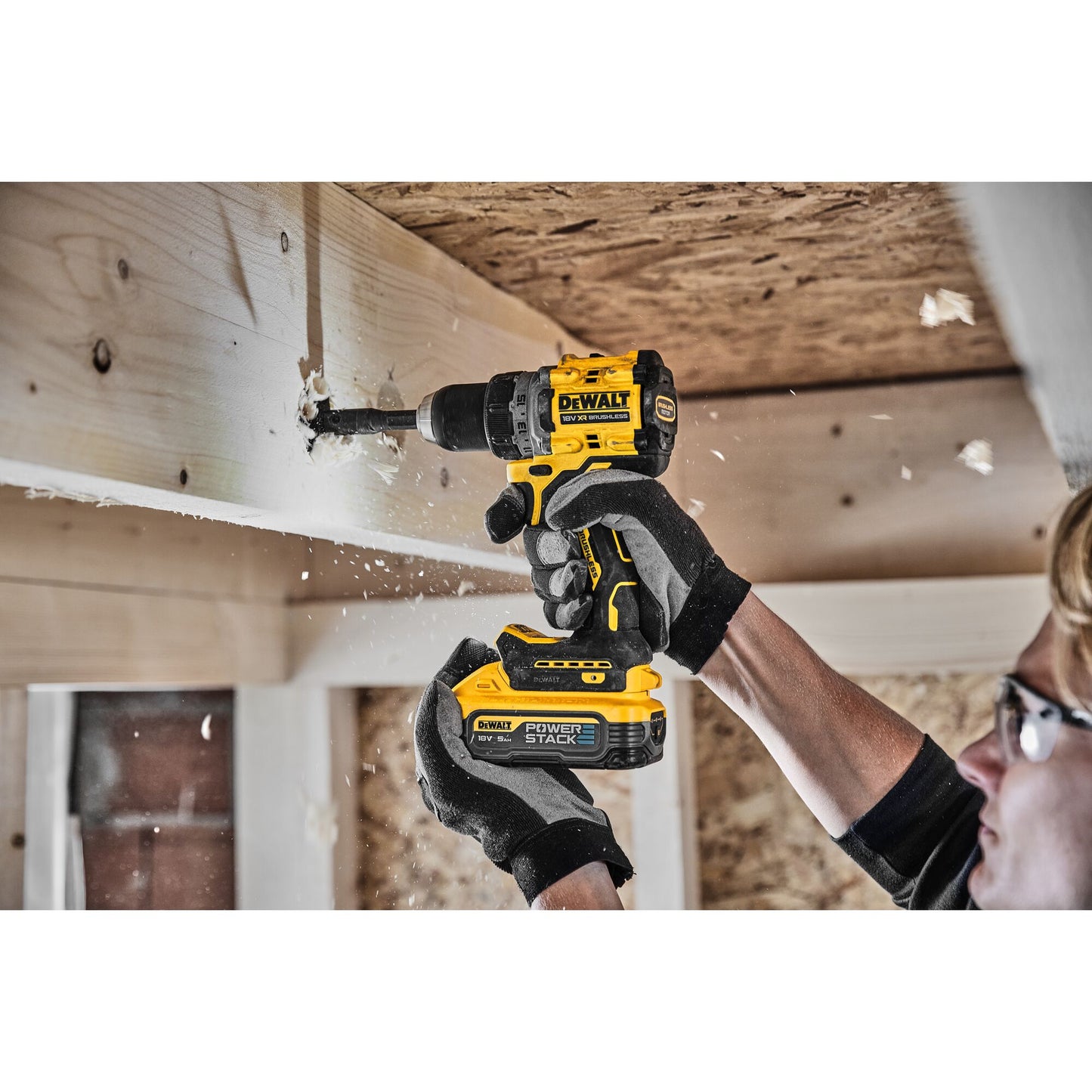 DEWALT DCD800H2T-QW Taladro Atornillador compacto 18V sin escobillas con 2 baterías POWERSTACK 5.0Ah