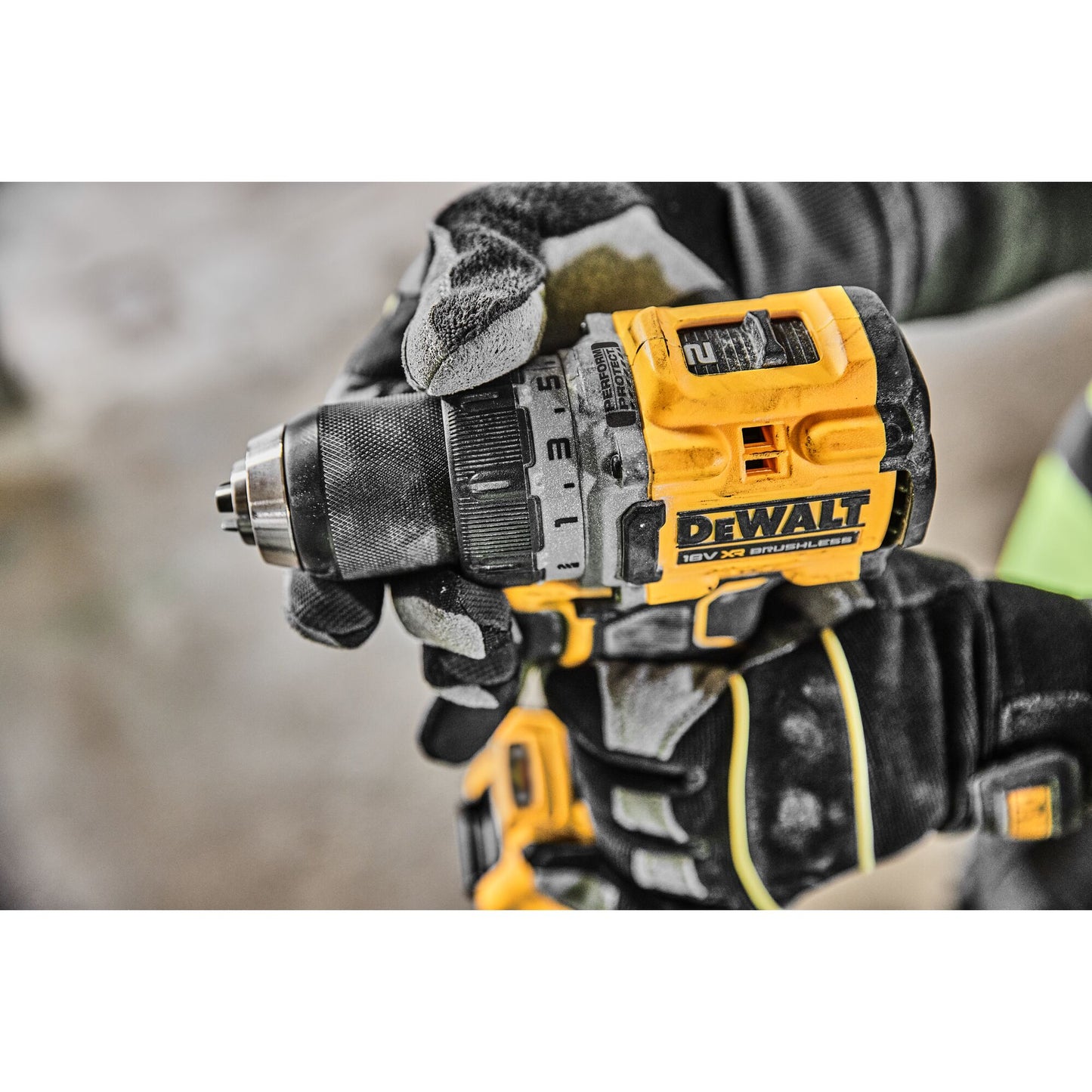 DEWALT DCD800H2T-QW Taladro Atornillador compacto 18V sin escobillas con 2 baterías POWERSTACK 5.0Ah