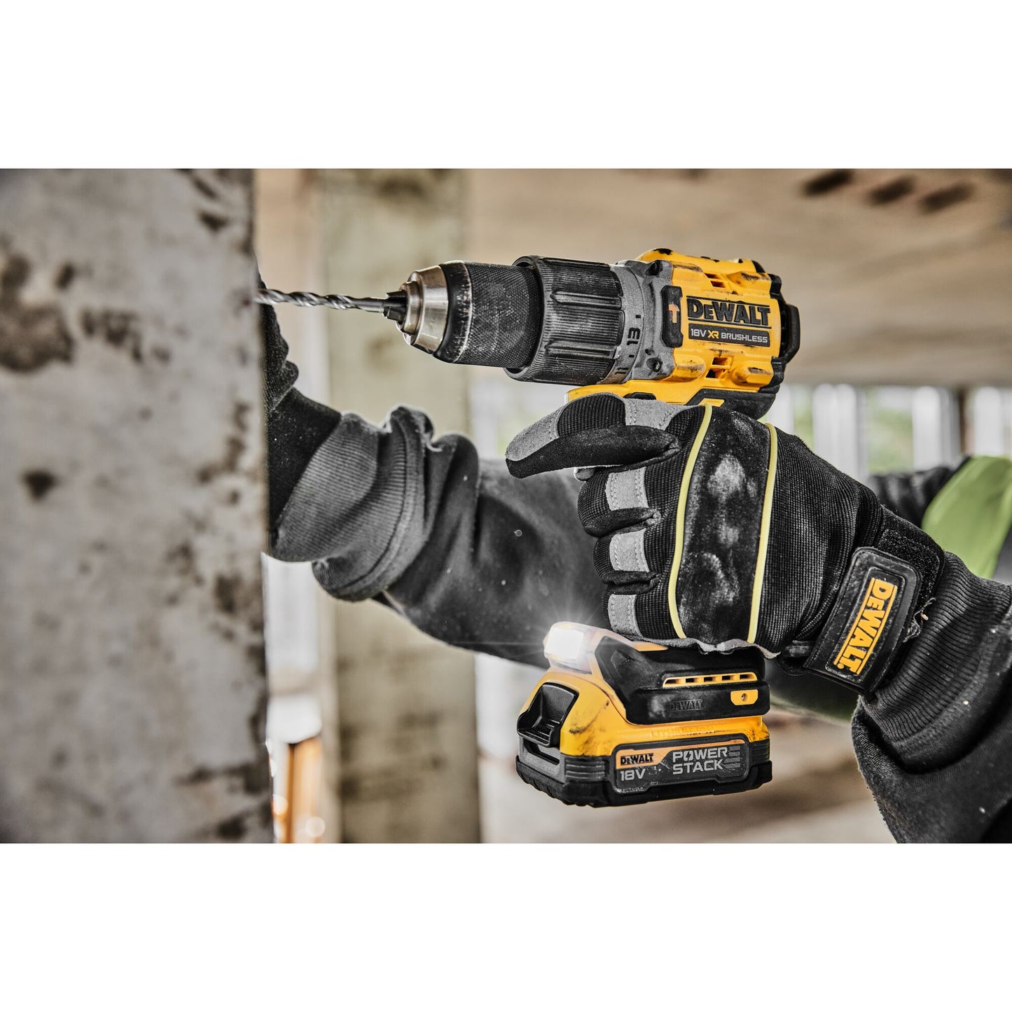 DEWALT DCD805E2T-QW Taladro Percutor compacto sin escobillas XR 18 2 baterías POWERSTACK