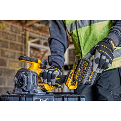 DEWALT DCG200T2-QW 54 Volt Akku-Mauernutfräse 125mm (bürstenlos) mit 2x18/54V 6,0Ah Flexvolt Akkus