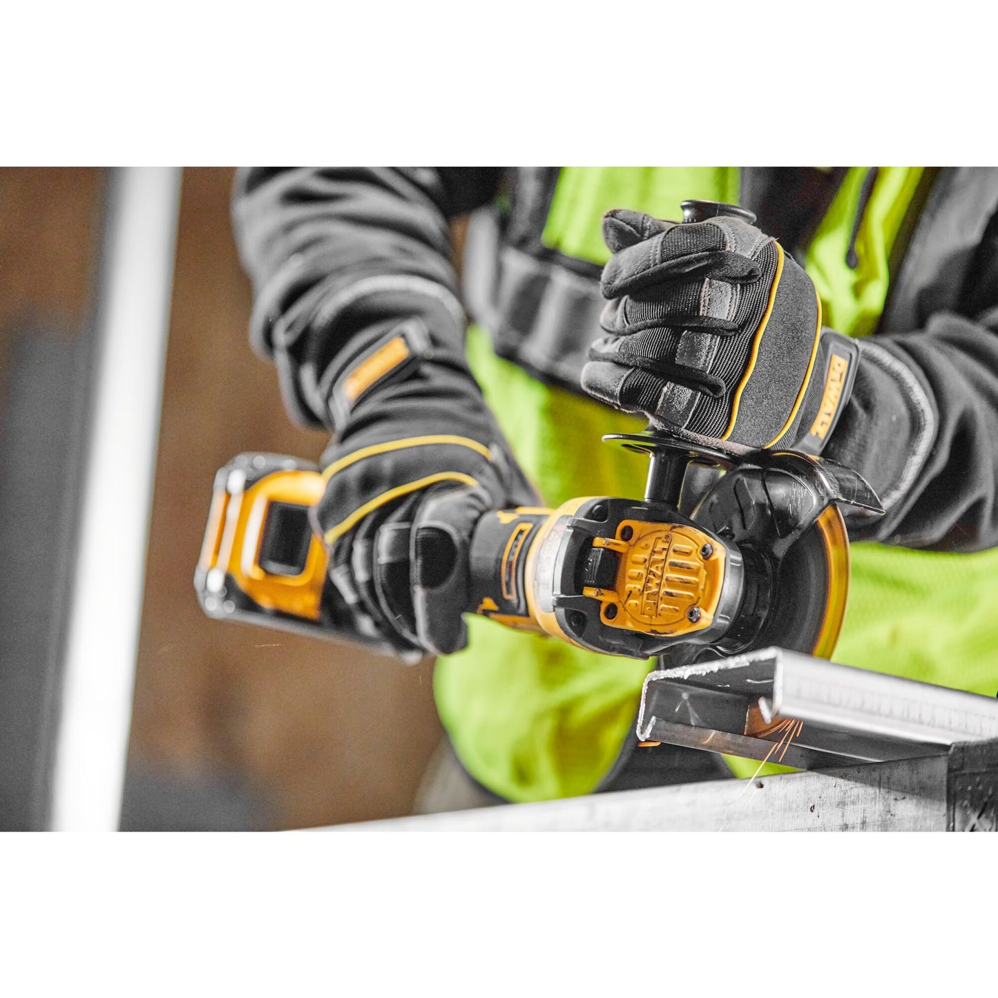 DEWALT DCG409VSNT-XJ Amoladora angular con velocidad variable 125mm 18V, sin batería/cargador