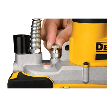 DEWALT DCGG571NK-XJ Pistola engrasadora XR 18V sin cargador/batería