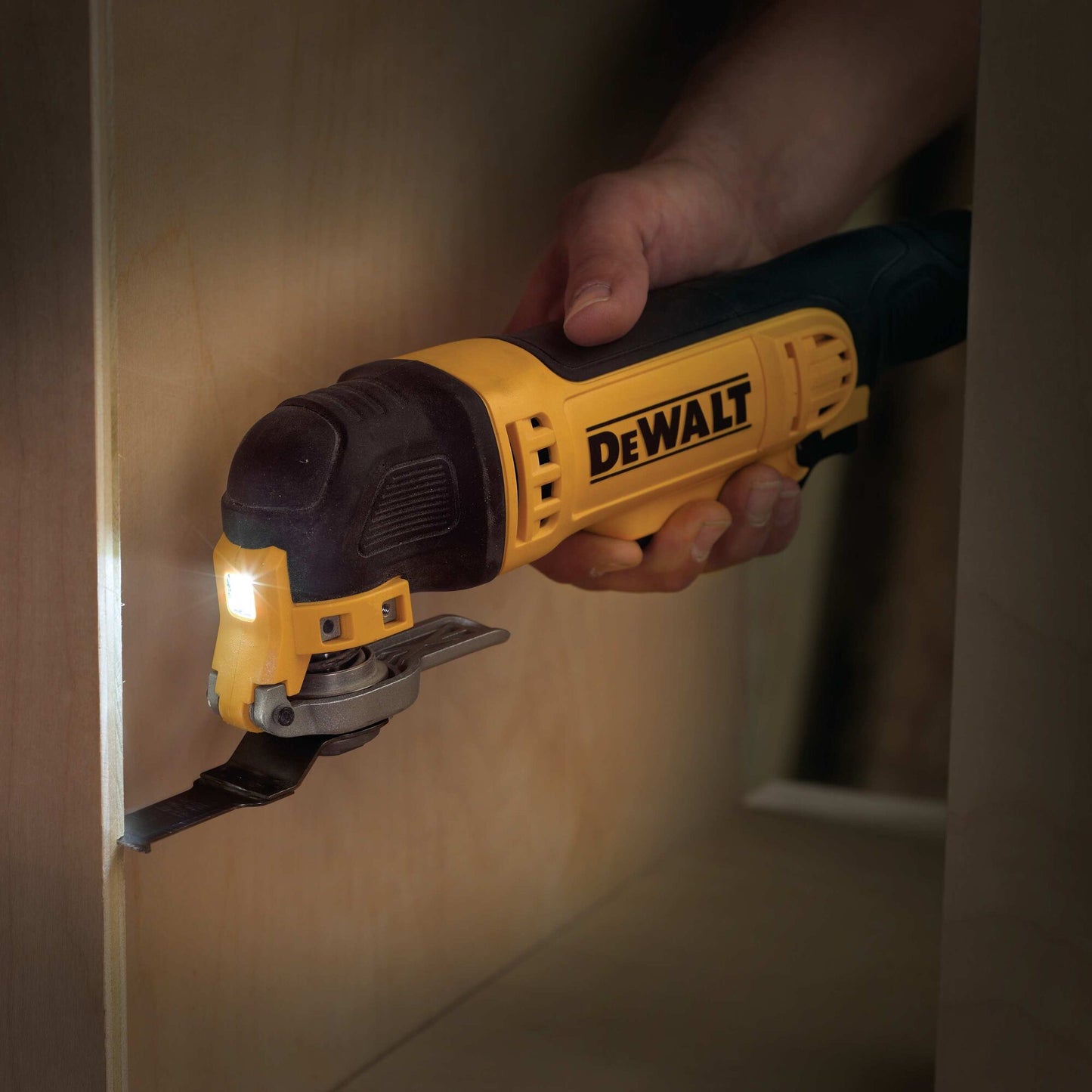 DEWALT DWE315KT-QS Multi-cutter filaire 300W