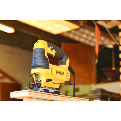 DEWALT DWE349-QS 650W Top Handle Jigsaw