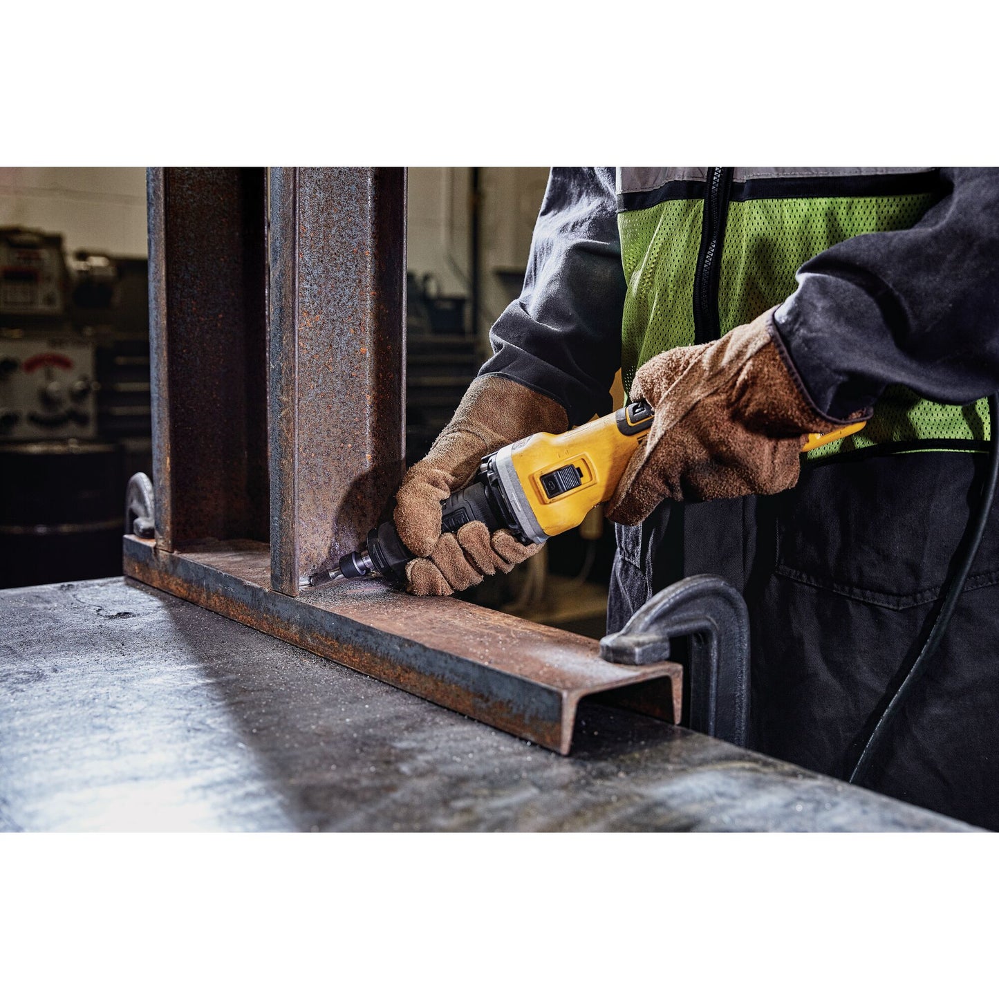 DEWALT DWE4997-QS Amoladora recta sin escobillas 1300W