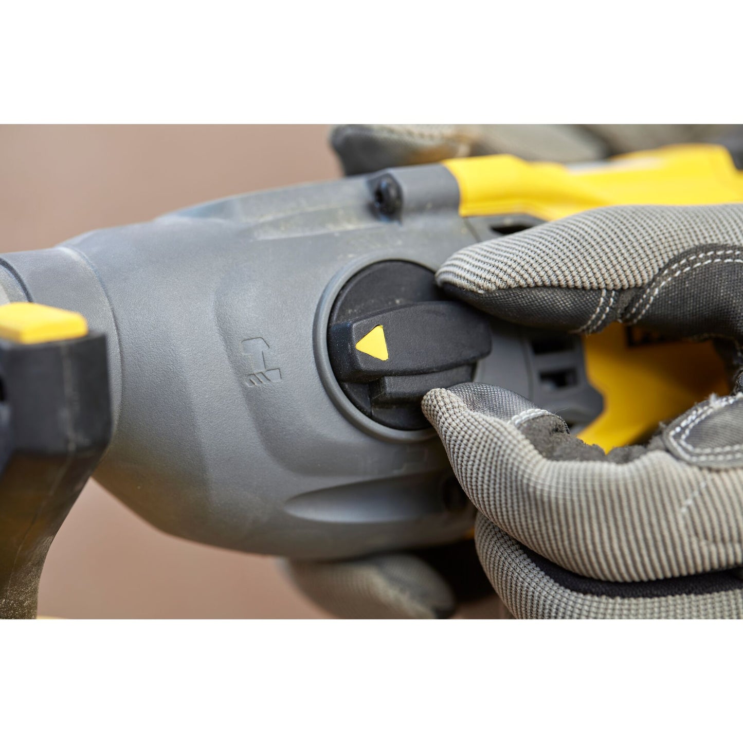 STANLEY FATMAX SFMCH900B-XJ V20 Cordless Brushless SDS Plus Hammer Drill (Tool Only)