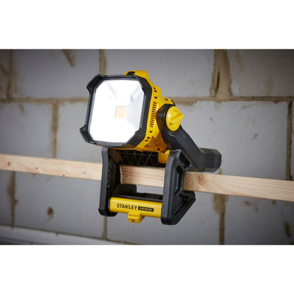 STANLEY FATMAX SFMCL030B-XJ V20 Cordless Area Light (Tool Only)