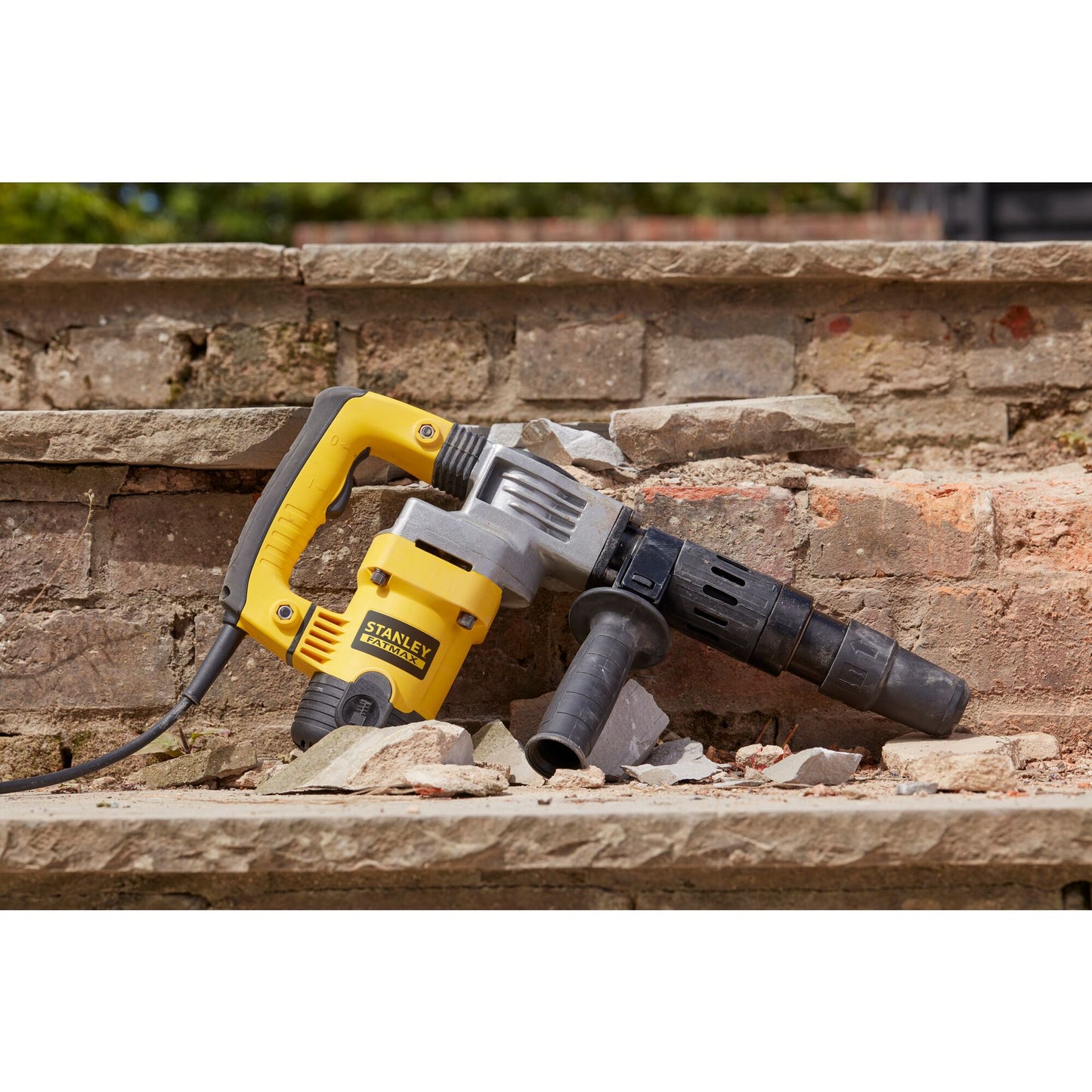 STANLEY FATMAX SFMEH220K-QS 1010W Corded AC 8.5J 5Kg SDS MAX Hammer Drill with Kit Box